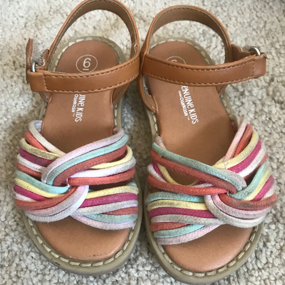 Girls Velcro snap sandals size 6 toddler